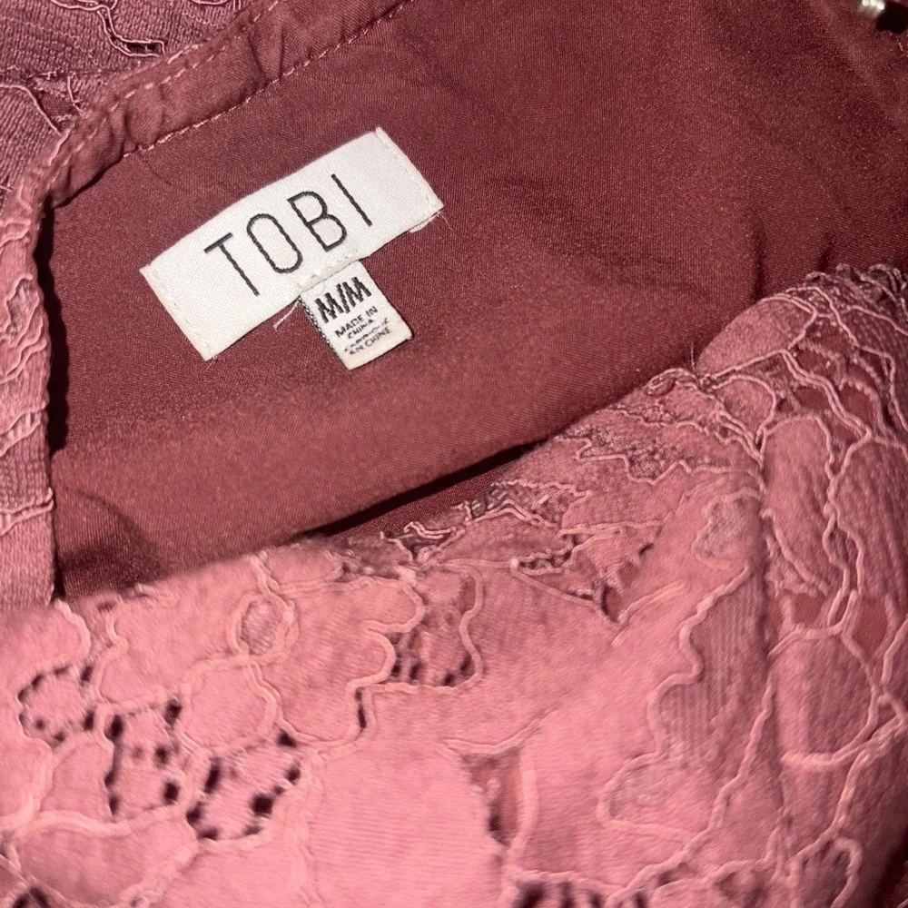 Tobi Lace Mini Dress in Mauve - Picture 3 of 3